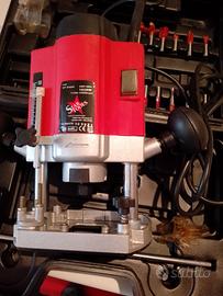 fresatrice verticale per legno