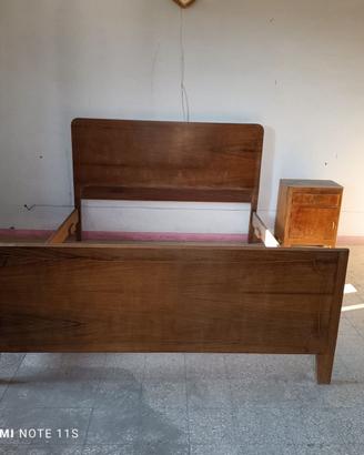 Spalliera del letto