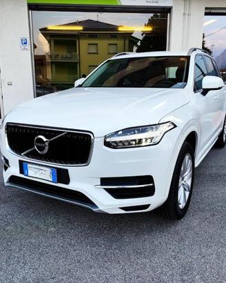 VOLVO XC90 D5 AWD Geartronic 7 posti Momentum GA