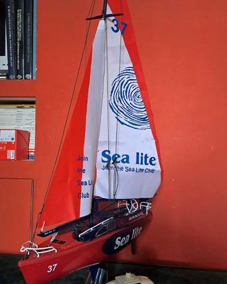 barca a vela radiocomandata RC Sea Lite 1:25
