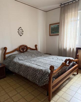 Camera da letto completa (escluso materasso)