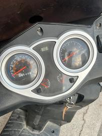 Moto, scooter outlook sport perfette condizioni