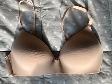Reggiseno senza ferretto morbido  Tg. 3B OVS