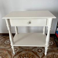 Comodino/tavolino