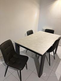 Tavolo allungabile + sedie