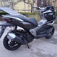 VOGE SR1 ADV 125cc SCOOTER MOT. A LIQUIDO