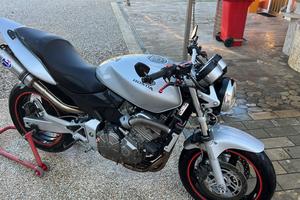 Honda hornet 600