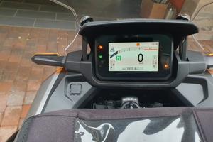 il prezzo è un po trattabile 