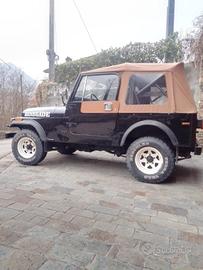 Jeep Renegade cj7 