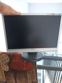 monitor 19"