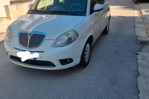 Lancia Ypsilon GPL