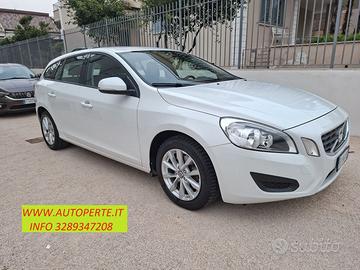 Volvo V60 1.6 D2 solo 87000 km anno 2013
