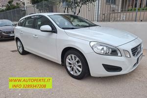 Volvo V60 1.6 D2 solo 87000 km anno 2013