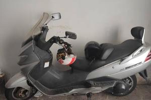 Suzuki Burgman 400 - 2001