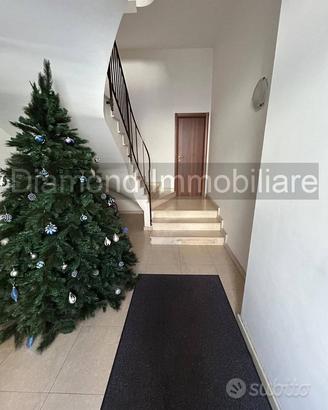Appartamento ristrutturato con garage a Mascali