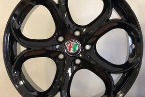 Cerchi in lega replica alfa romeo 18