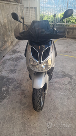 Aprilia sport city 200