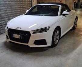 TT Roadster 45 TFSI S tronic 2019