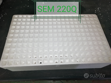 15 Seminiere 220 fori quadri