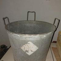 Recipiente in ferro zincato anni 70