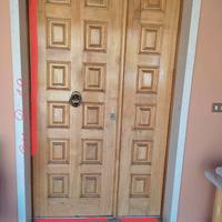 portone legno massello castagno