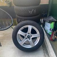 6 pneumatici invernali nuovi di zecca 205/55 R16