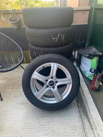 6 pneumatici invernali nuovi di zecca 205/55 R16