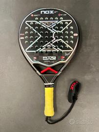 Racchetta Padel NOX at10 genius 18k 2023