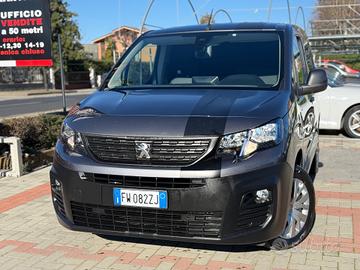 Peugeot Partner BlueHDi 130 EAT8 S&S PC 1000Kg Fur