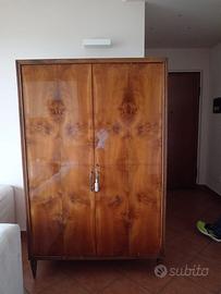 Armadio in legno