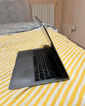 Mac 13 pro