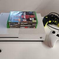 Xbox One S da 500 GB – 2 controller + 3 giochi