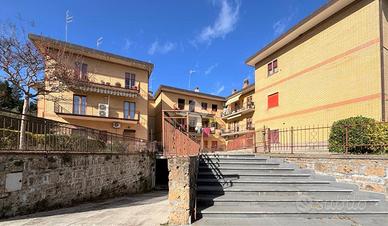 4 LOCALI A GROTTE DI CASTRO