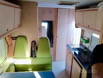 Camper 6 posti - chausson welcome 4