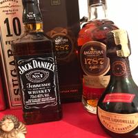 ??Bottiglie nuove sigillate e altro??