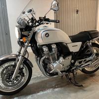 Honda cb 1100