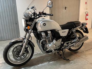 Honda cb 1100