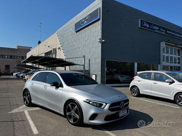 MERCEDES-BENZ A 180 d Automatic Sport