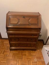 Scrittoio in legno