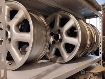 cerchi   Bugatti  e Campagnolo.