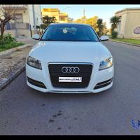 Audi A3 SPB 1.6 TDI 105 CV CR Ambition