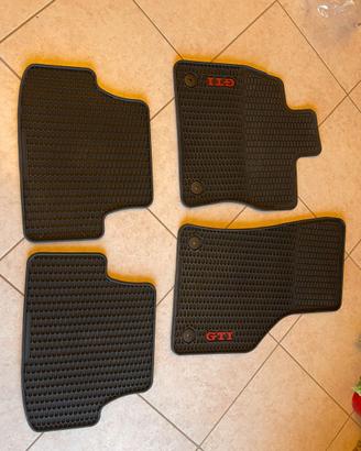 Tappetini  gomma Golf 7 / 7.5 GTI  - 5GV061550041