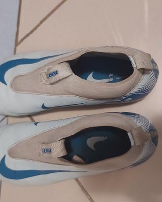 Nike Performance
ZOOM 10 ACAD