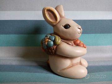 Coniglio Thun con cestino di fiori