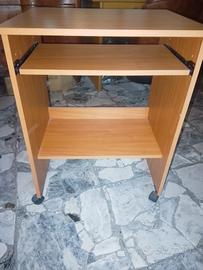 Tavolino per pc