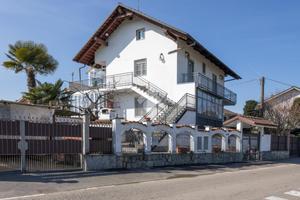 PORZIONE DI BIFAMILIARE A RIVA PRESSO CHIERI