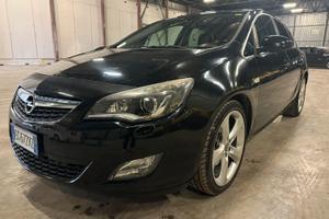 Opel astra J usata