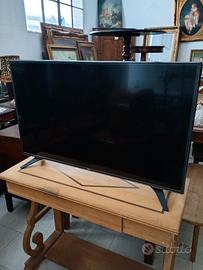 Televisione HD 45 pollici 