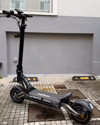 Monopattino elettrico EcoXtrem Tank M41