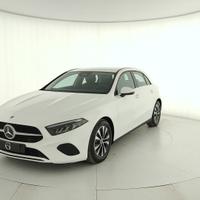 MERCEDES-BENZ A 180 d Advanced auto